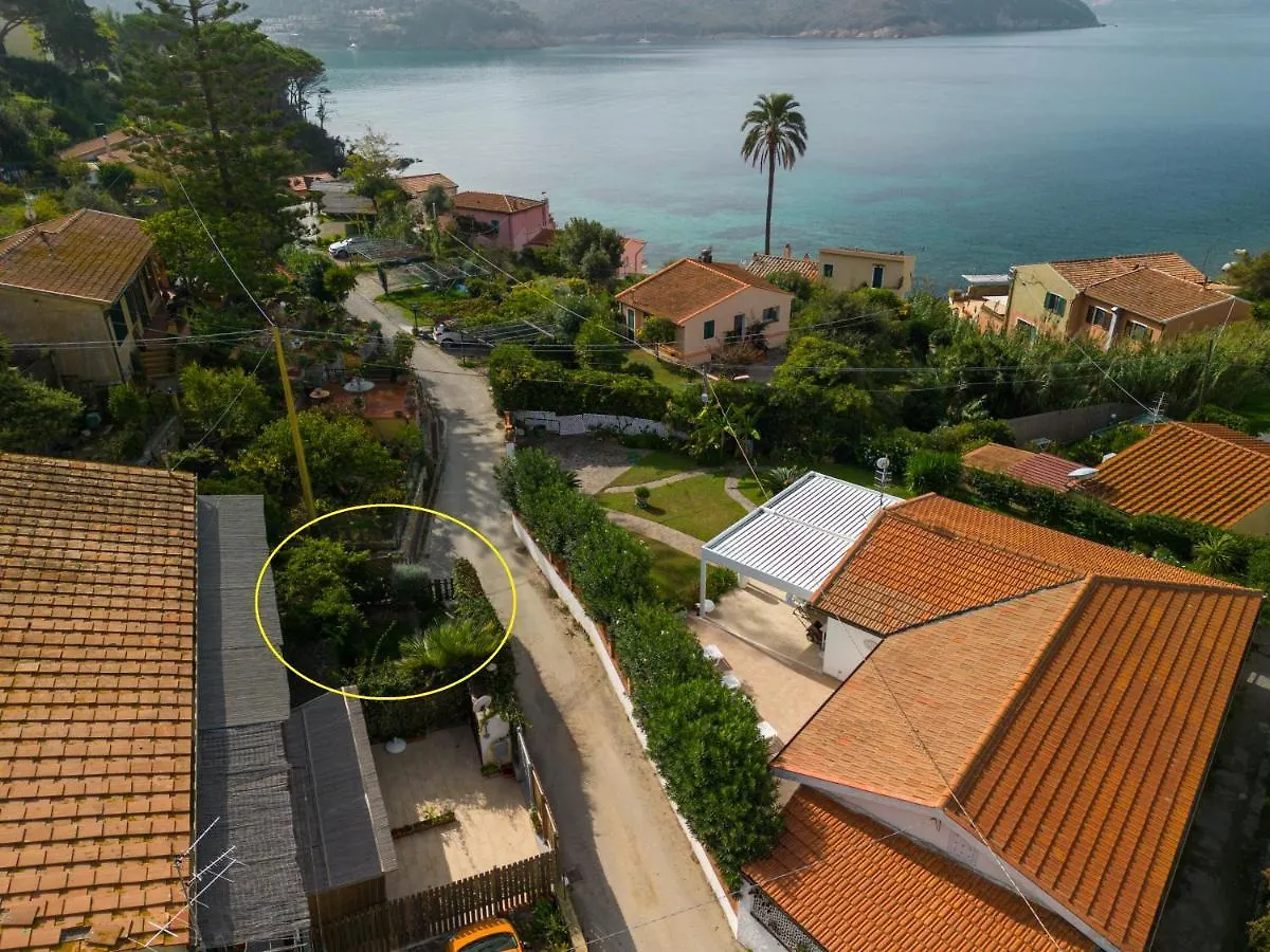 Un Giardino Sul Forno Apartment Portoferraio